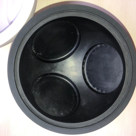 Empty Lokai Bracelet Magnetic Box - Picture 8 of 9